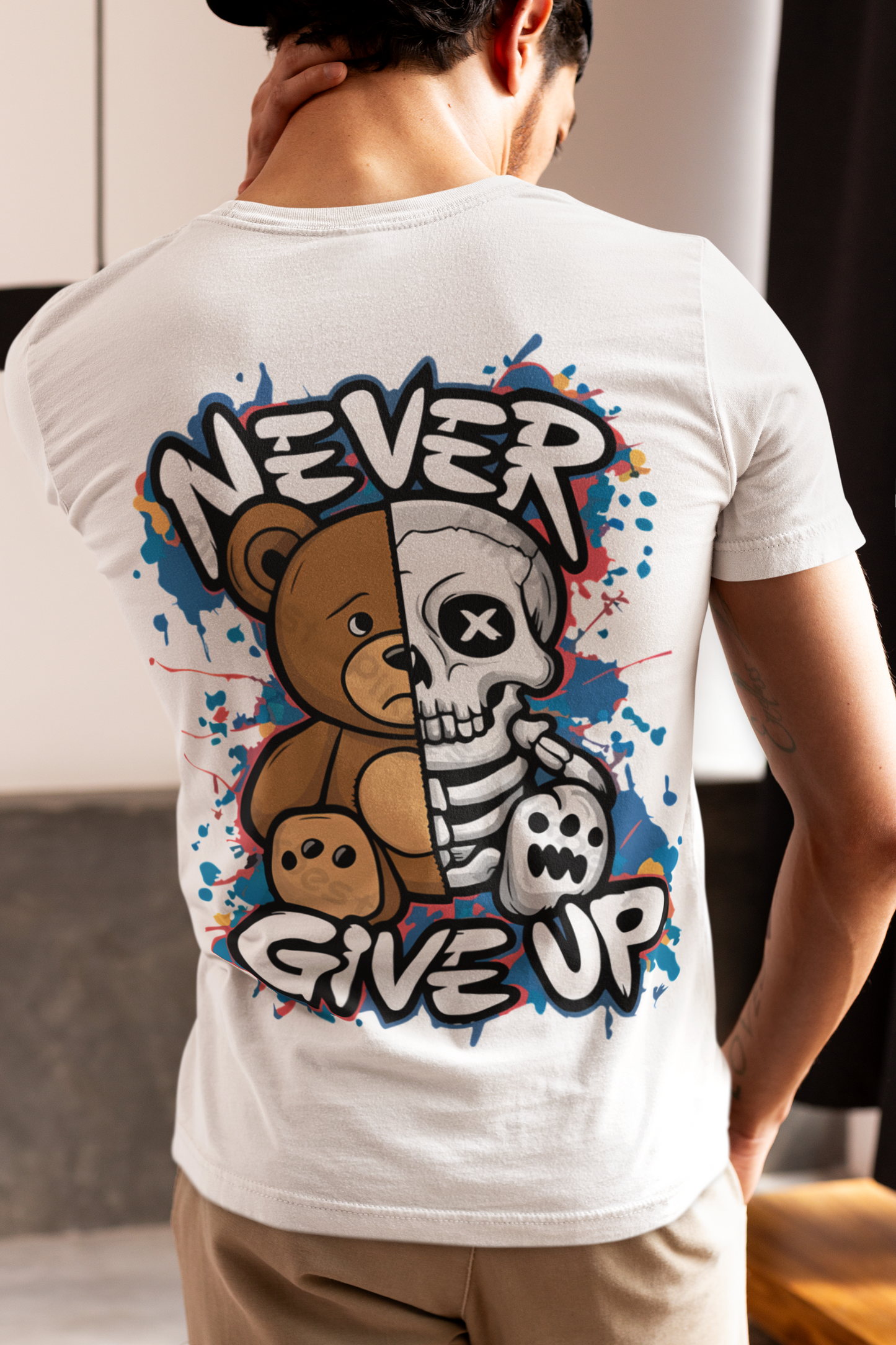 Never Giveup Short sleeve T-shirt